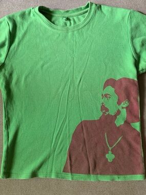 Green M Damian Jr. Gong Marley Graphic Crew Neck T-Shirt with Burgundy Print
